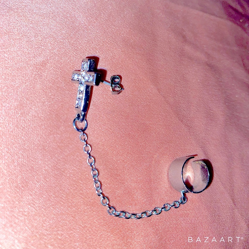 Cross Earing w/ cartilage cuff